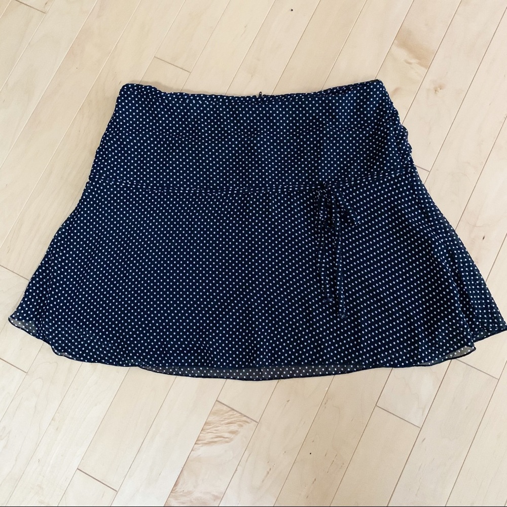 Torrid Blue White Polka‎ Dot Skater Skirt w Hip Tie Detail GUC sz 1 14 16 1X - Picture 2 of 5